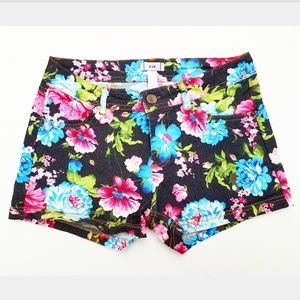 Black Stretchy Floral Short Shorts